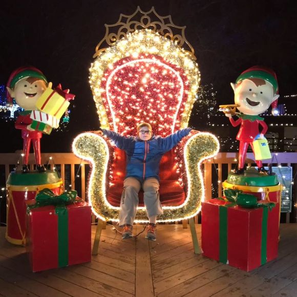 Meet your Posher, Jonathan - Picture 1 of 1